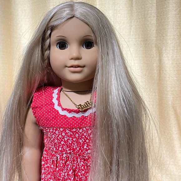 Julie American girl doll - Picture 2 of 3